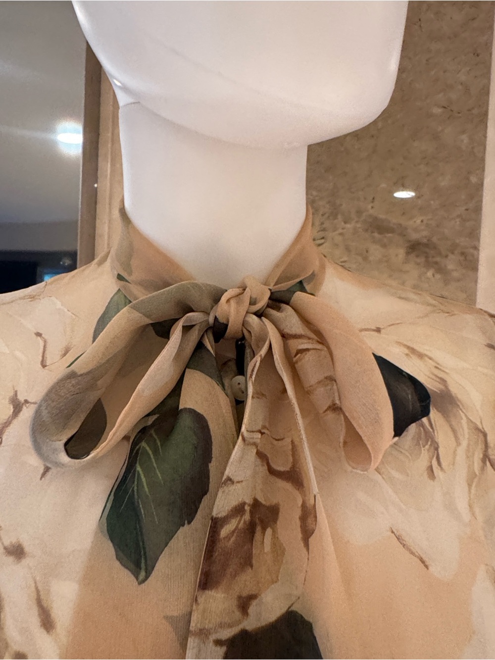 Dolce & Gabbana Vintage 100% Silk Rose Floral Bow Tie Blouse - Picture 9 of 10